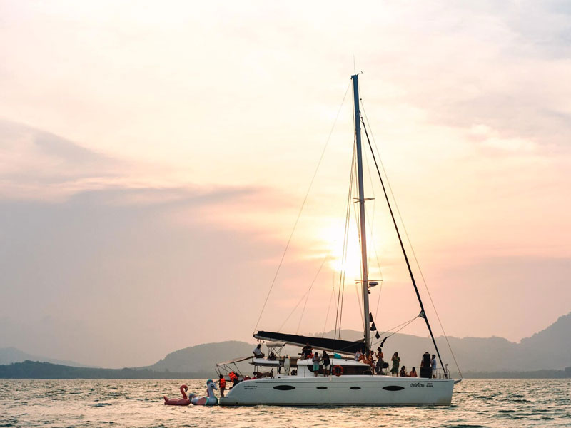 Coral Island Sunset Tour by Catamaran Yacht