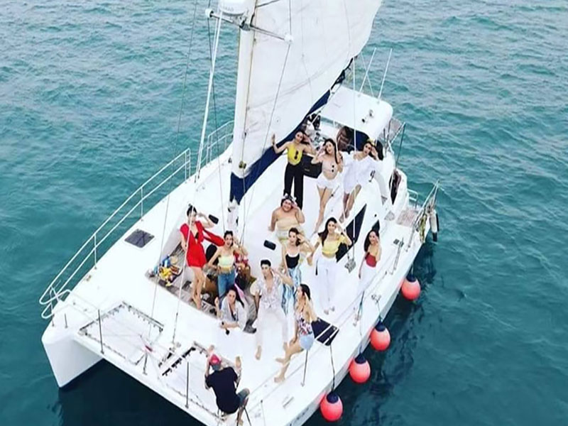 Private Catamaran Charters Service