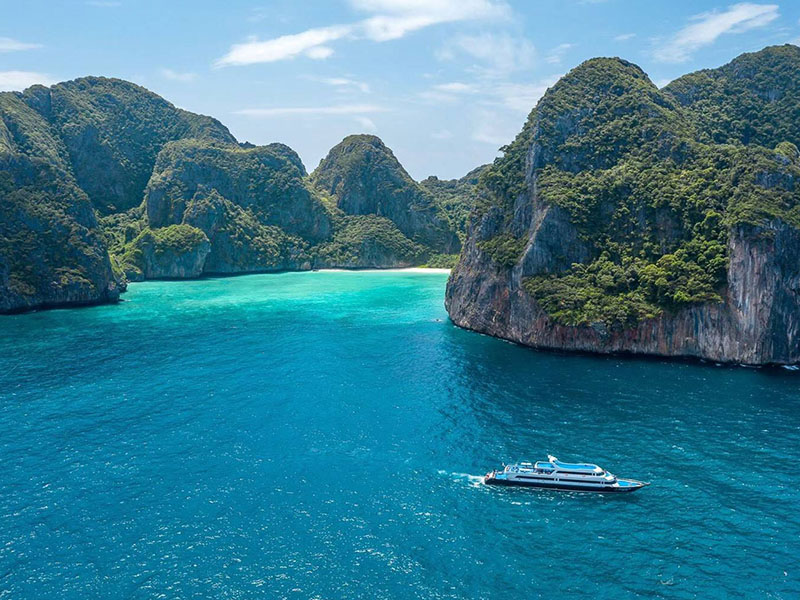 Private Charter to Phi Phi & Bamboo Island