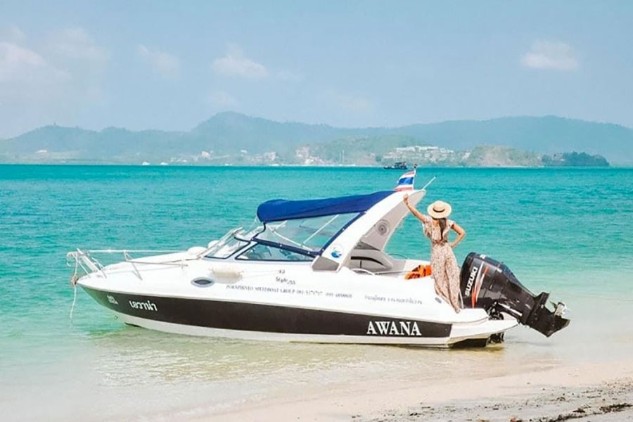 Phuket Luxury Speed Boat Charters Max 3 Pax