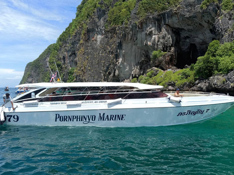 Private Speed Boat Charters  Max 10 Persons