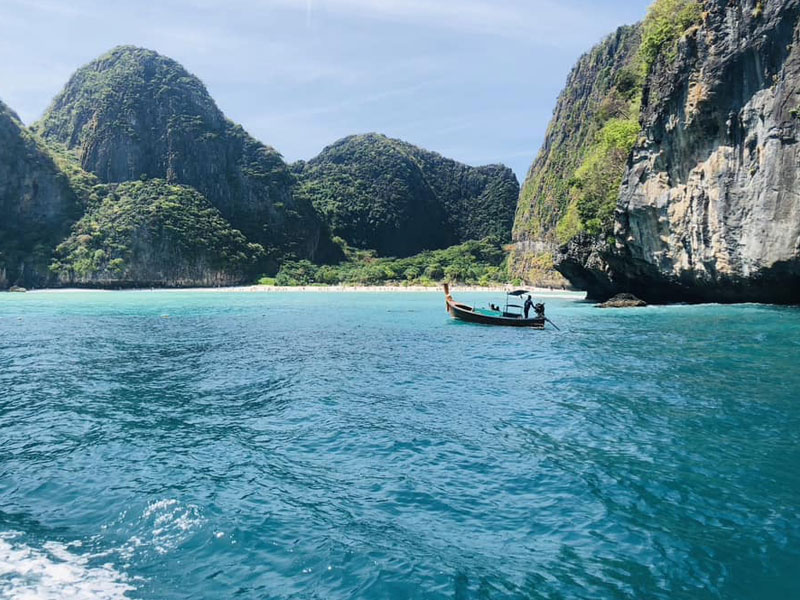 Private Speedboat to Phi Phi & Bamboo Islands